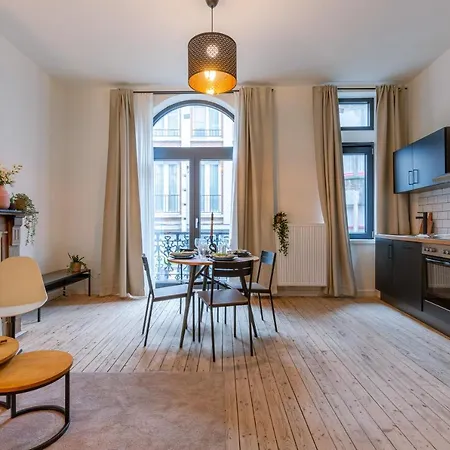 Huswell - Cozy And Spacious Nearby The Beach Daire *