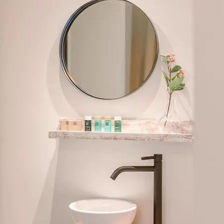 Huswell - Cozy And Spacious Nearby The Beach *