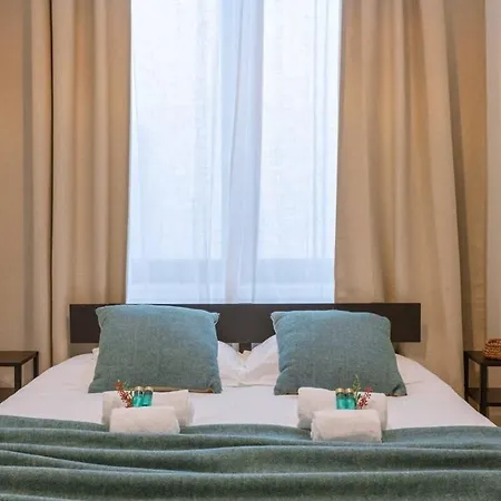 Huswell - Cozy And Spacious Nearby The Beach