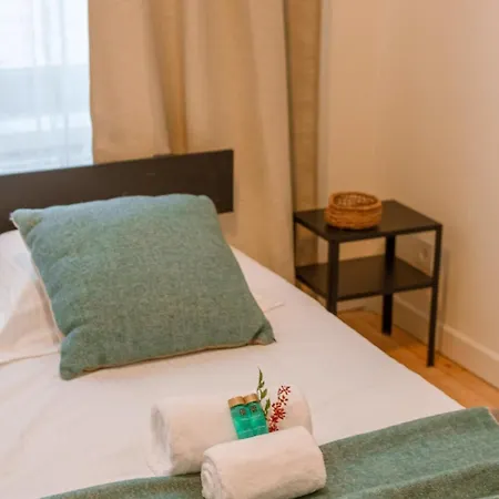 Huswell - Cozy And Spacious Nearby The Beach